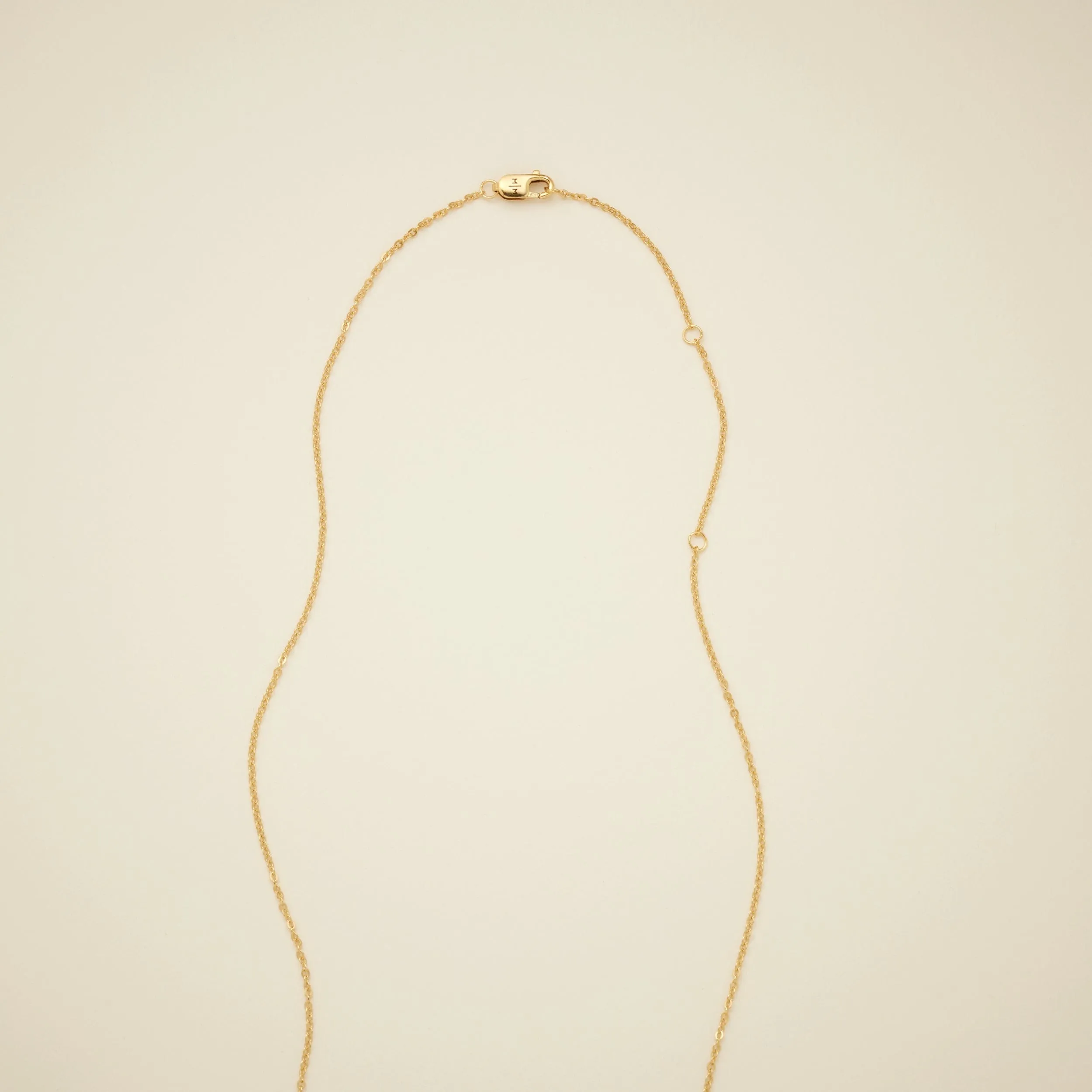 Juno Oval Necklace