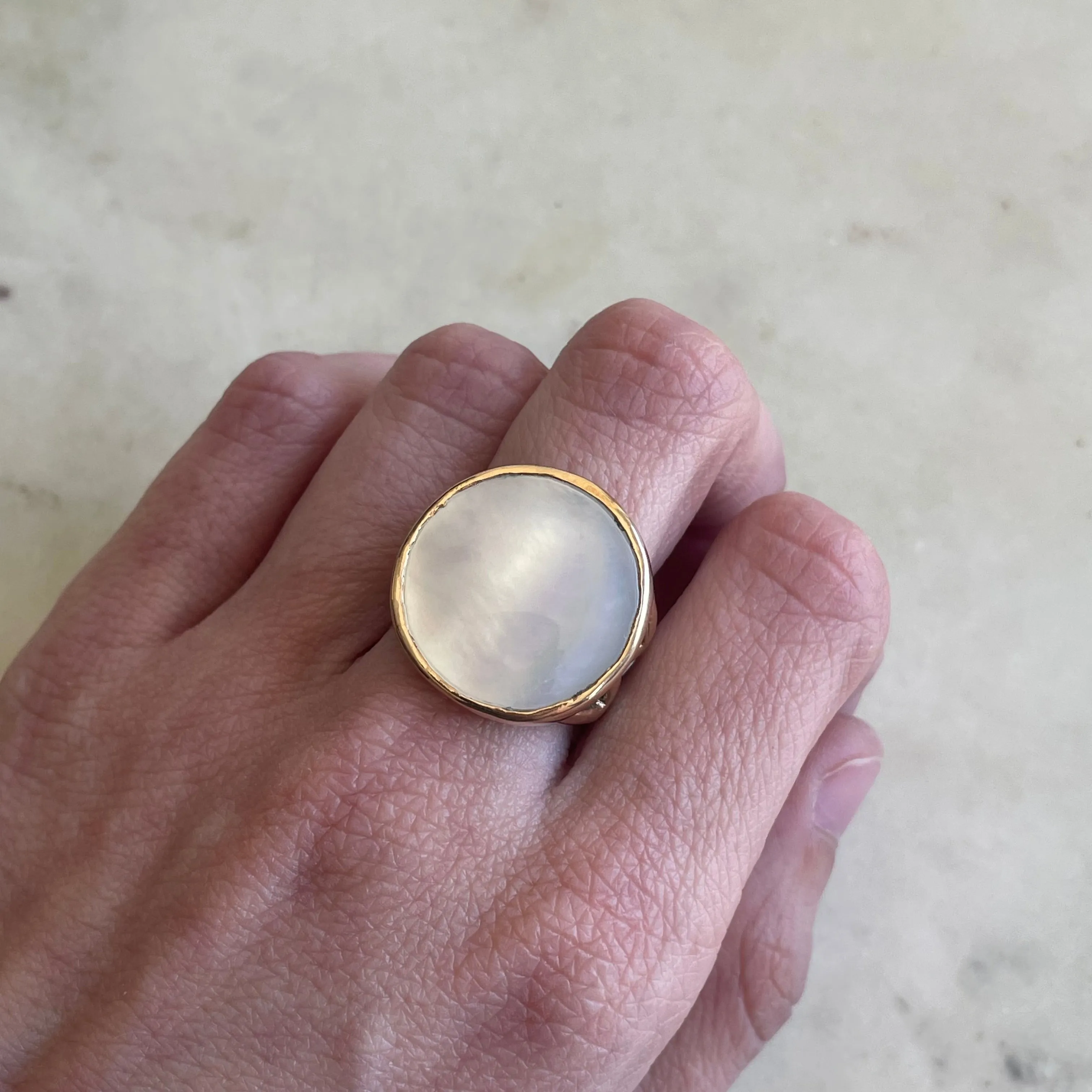 MOTHER TREE RING — MOTHER OF PEARL