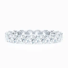 Petite Round Shared Prong Wedding Band