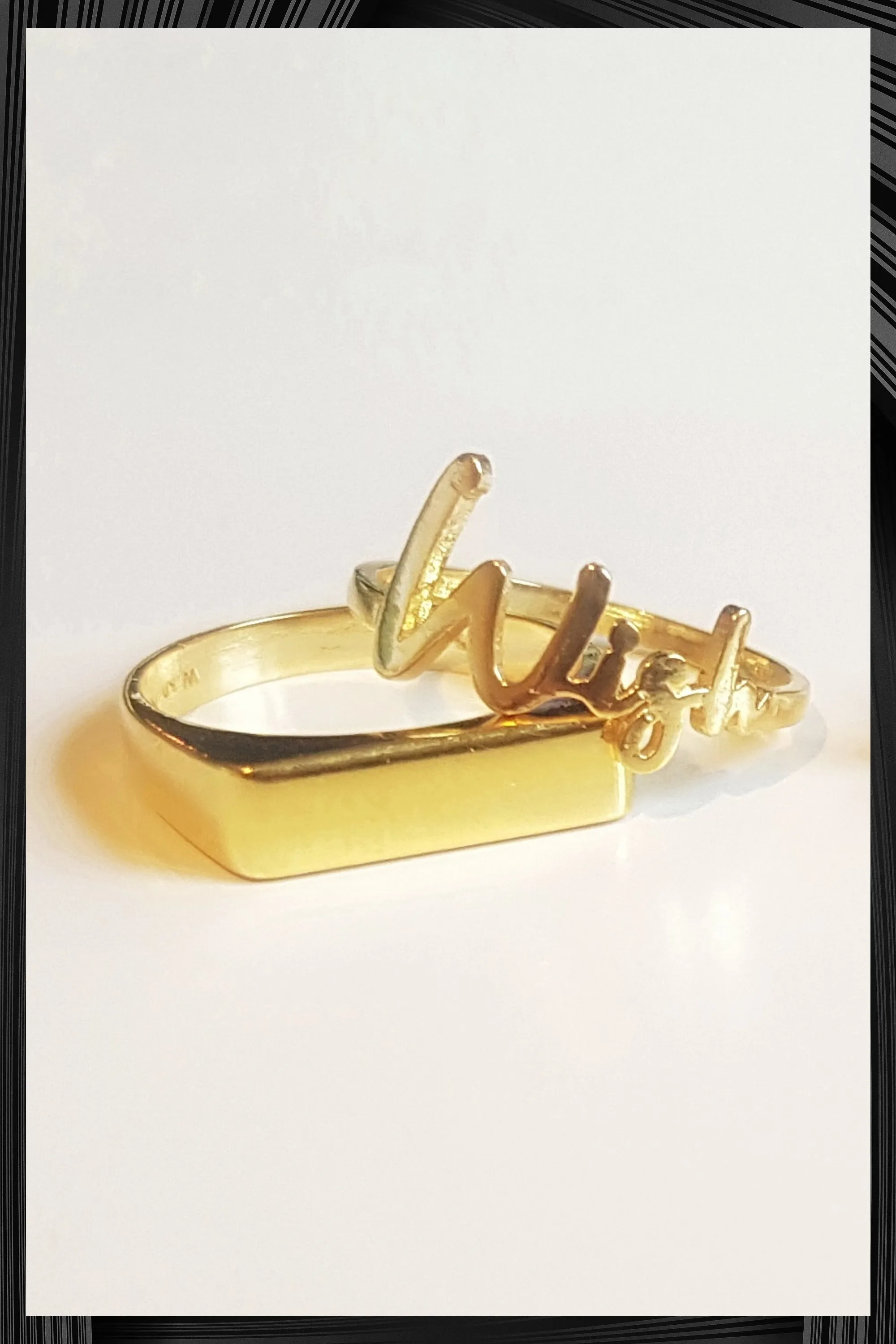 Secret Gold Ring | Free Delivery - Quick Shipping