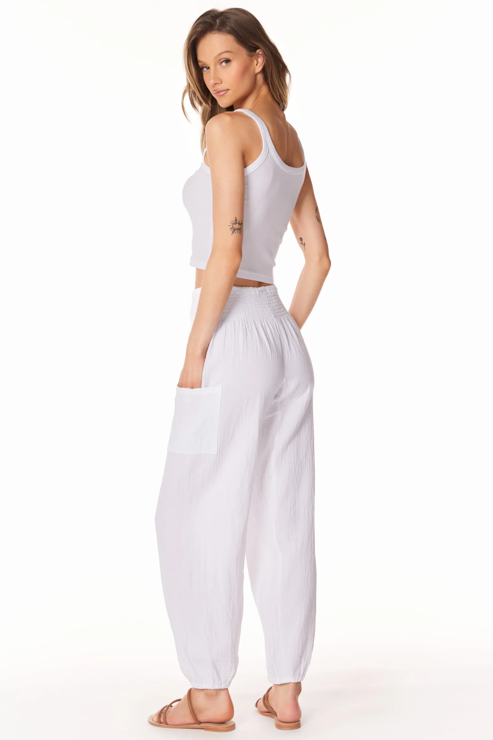 SMOCKED BEACH PANT WITH POCKETS