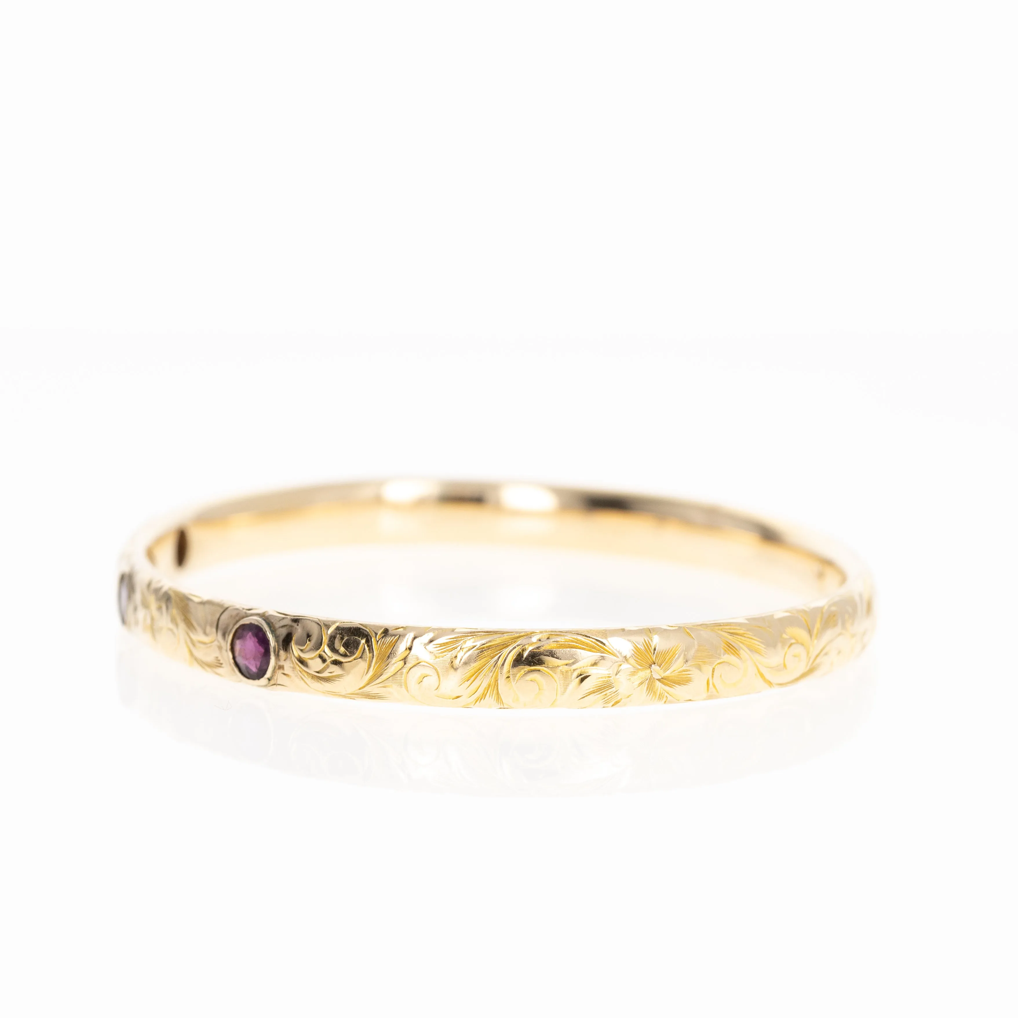 Victorian 14K Yellow Gold Amethyst Engraved Bangle