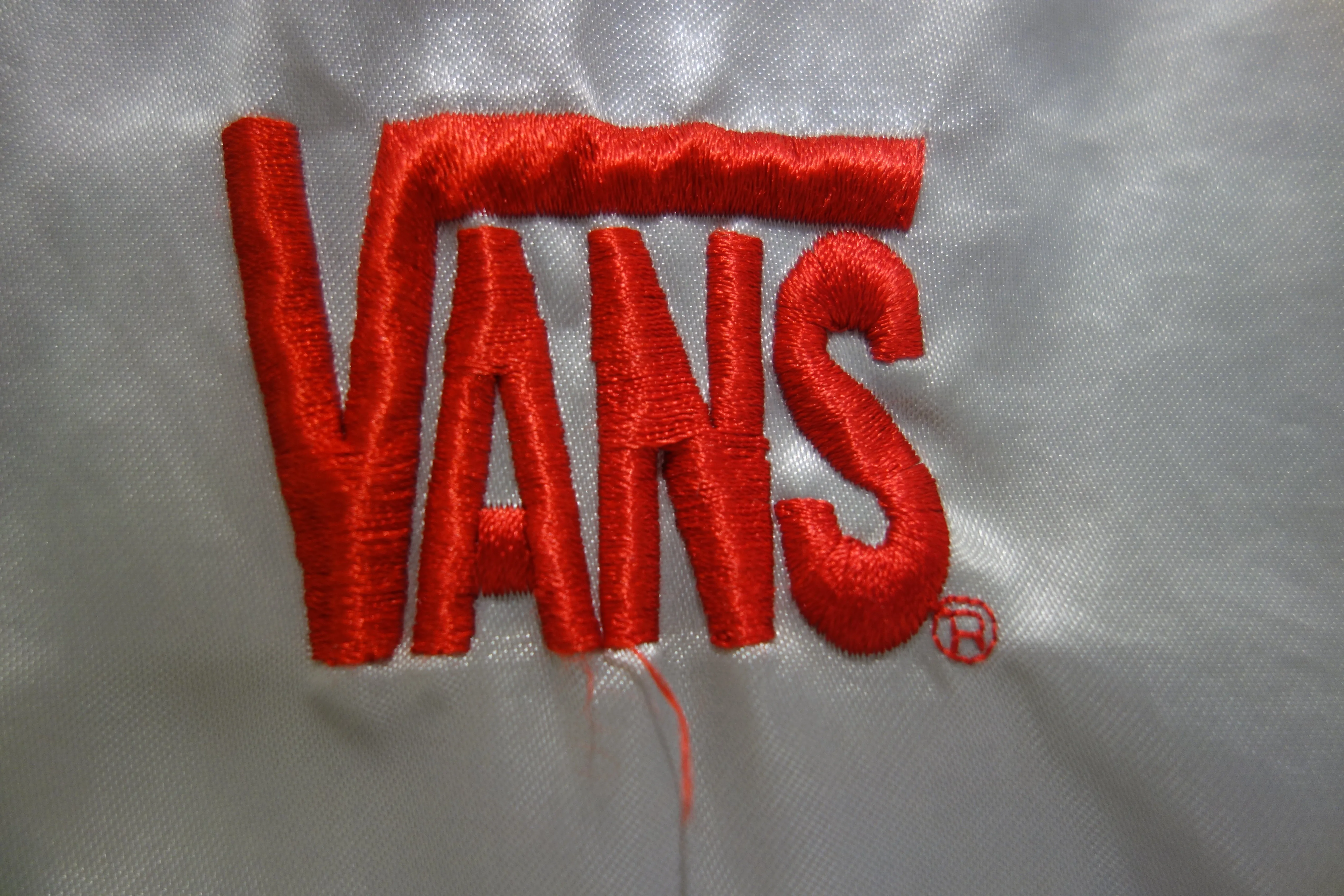 vintage van's silver era jacket ~ XL